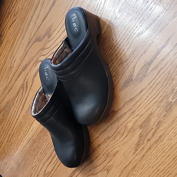 NWOT! B.O.C clogs - size 11 M - Picture 4 of 8
